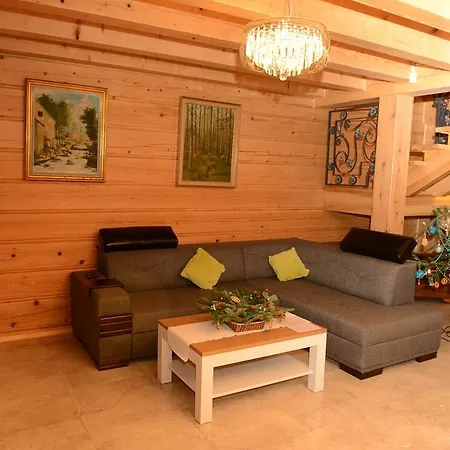 Dom Nad Popradem * 스타리 사치